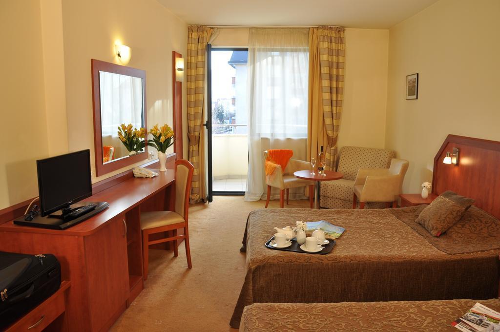 Legends Hotel