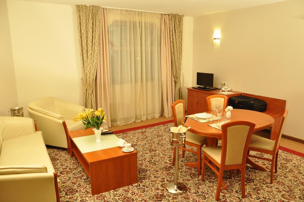 Legends Hotel